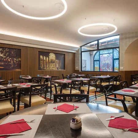 Szálloda Nazionale 4*