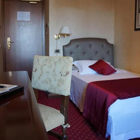 Szálloda Nazionale 4*