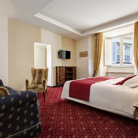 나치오날레 호텔