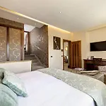 فندق ناتسيوناله 4*